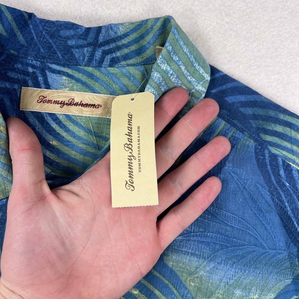 NEW! Tommy Bahama Cloud & Clear Blue Silk Abstract Palm Print Shirt Mens L NWT - Picture 5 of 8